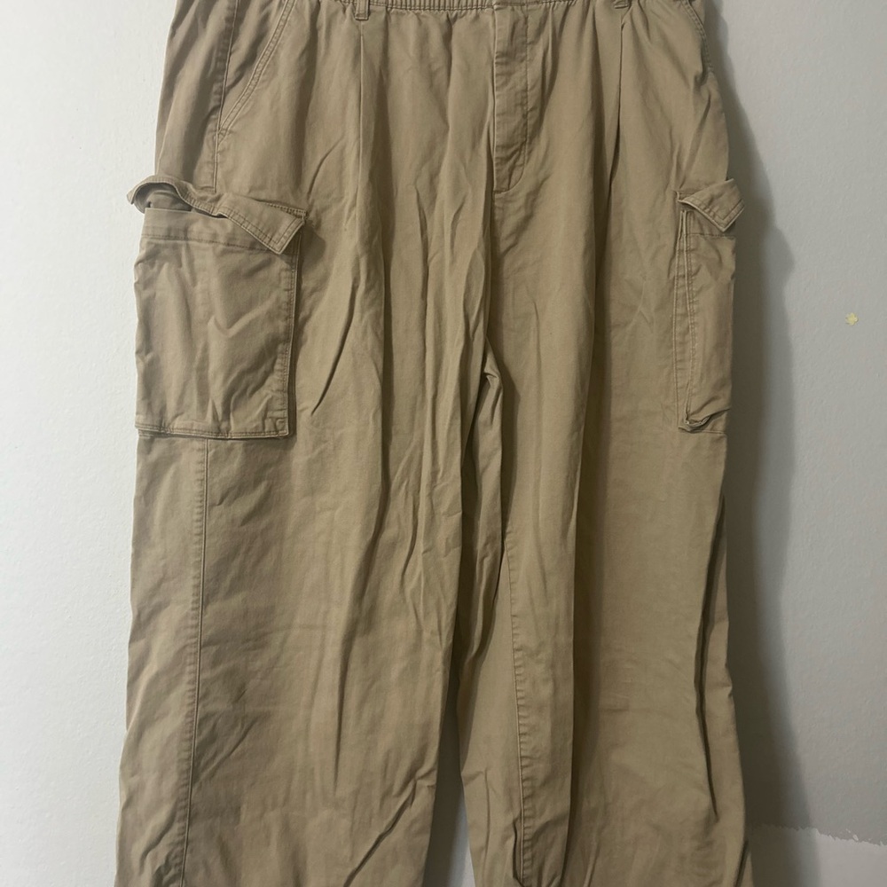 Old Navy Men's Khaki Cargo Pants